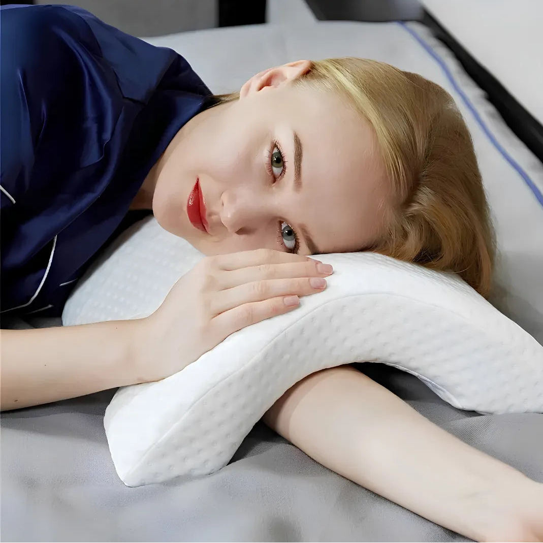 Travesseiro para Dormir Abraçado Anti-Pressão – Memory Foam, Anatômico e Confortável | Sono Leve